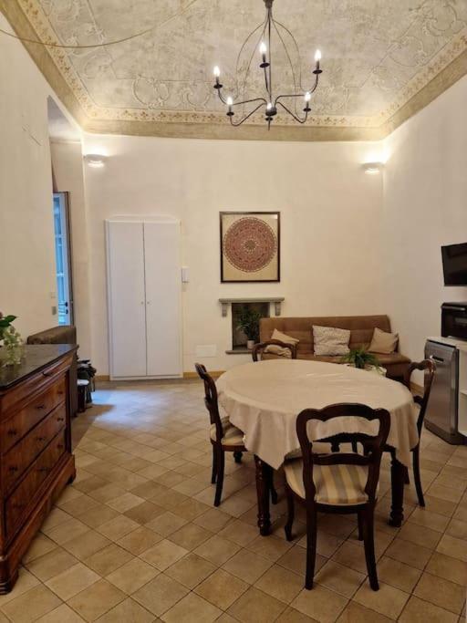 Elegante Appartamento In Centro. Torino Eksteriør billede