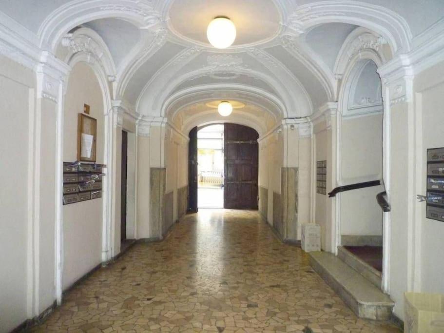 Elegante Appartamento In Centro. Torino Eksteriør billede