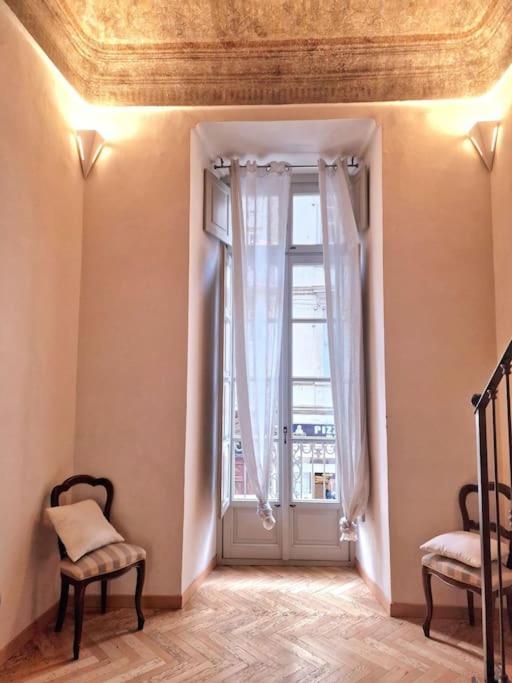 Elegante Appartamento In Centro. Torino Eksteriør billede